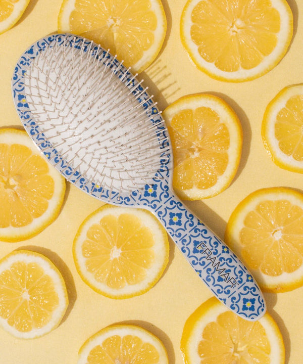 Capri Detangle Brush FRAMAR