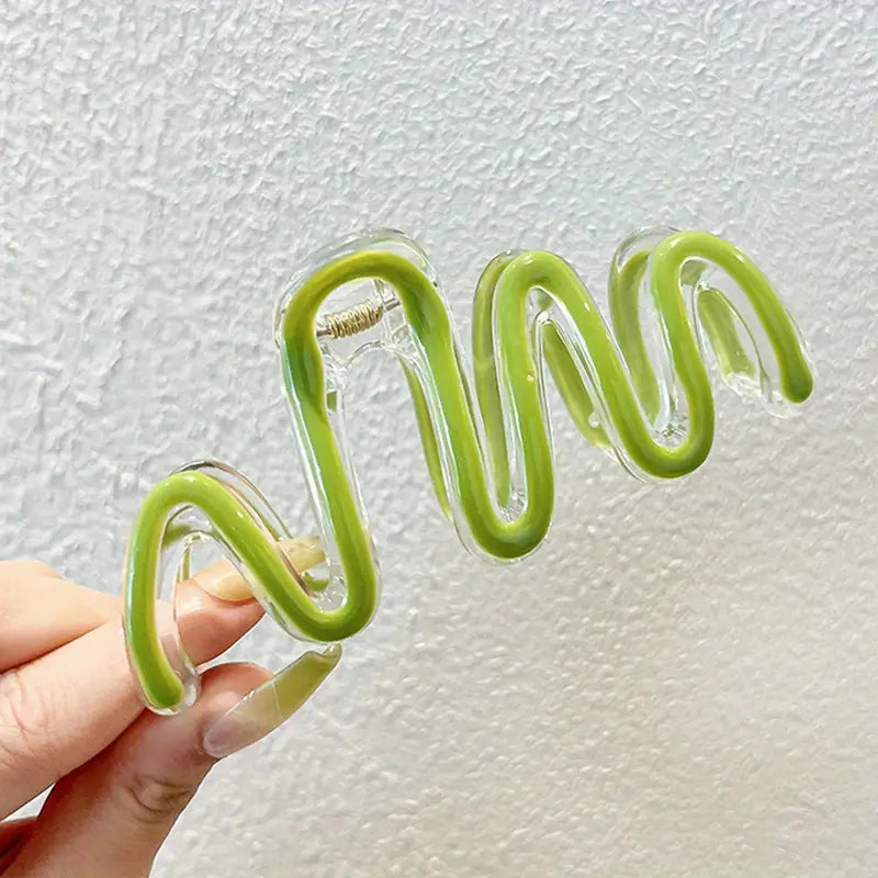 Chic Acrylic Wavy Hair Clip Green