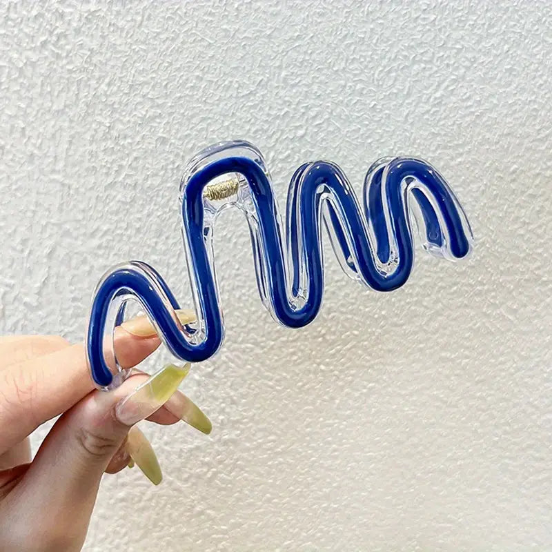 Chic Acrylic Wavy Hair Clip Electric Blue